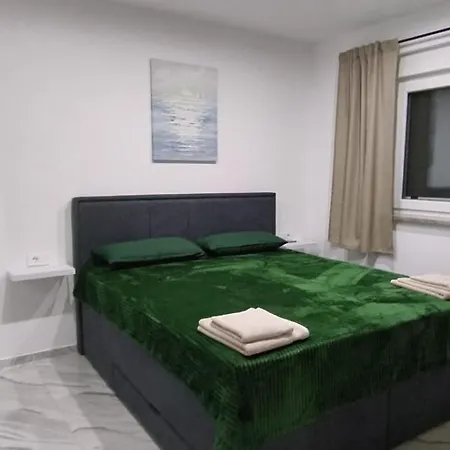 Lukas Apartamento