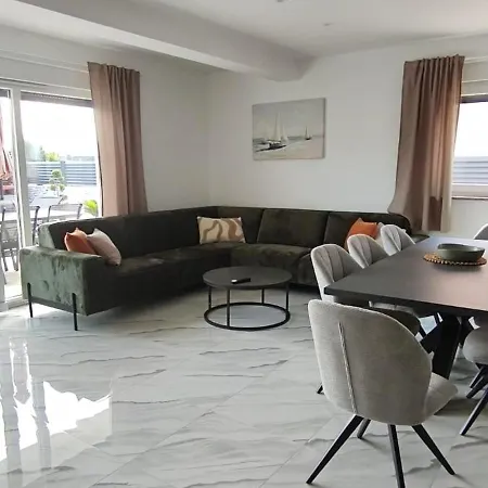 Apartamento Lukas *
